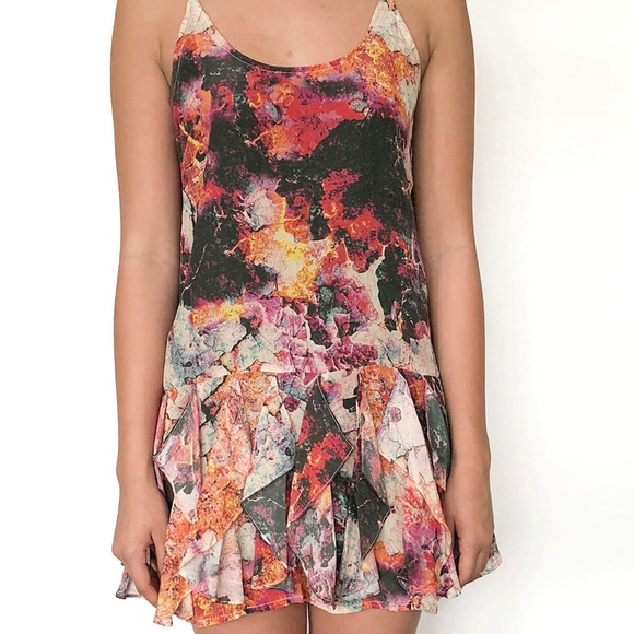 CHLOE OLIVER -Printed flounce hem dress - Picture 3 of 4